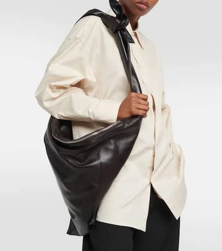 商品Lemaire|Bandana leather shoulder bag,价格¥15155,第2张图片详细描述