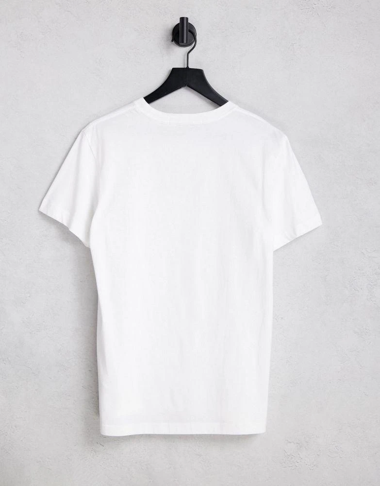 商品Calvin Klein|Calvin Klein Jeans small center box logo t-shirt in white,价格¥172,第2张图片详细描述