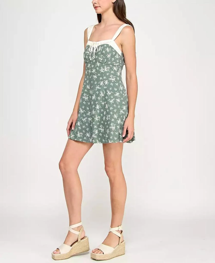 商品Trixxi|Juniors' Printed Contrast-Trim Sleeveless Fit & Flare Dress,价格¥440,第4张图片详细描述