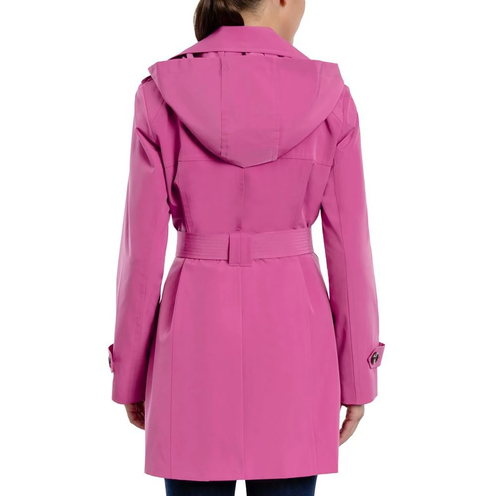 商品London Fog|Petite Single-Breasted Notched-Collar Belted Raincoat,价格¥1265,第2张图片详细描述