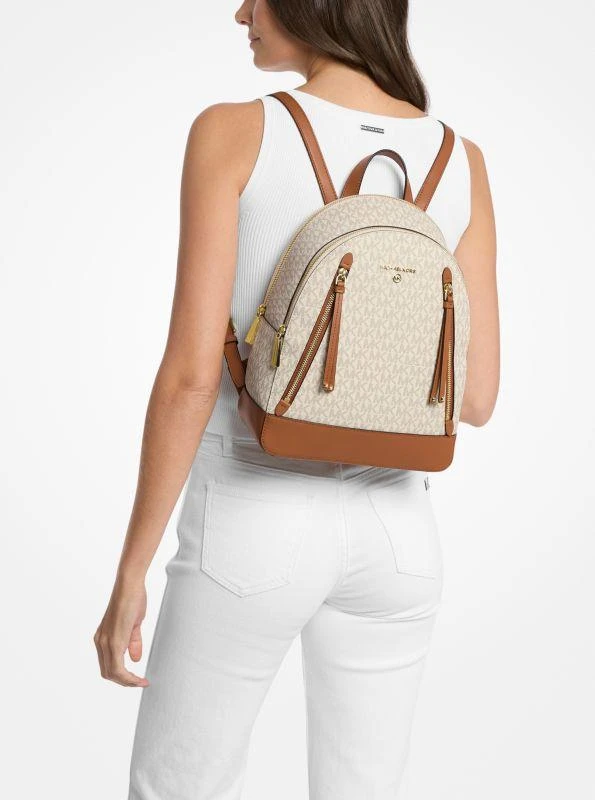 商品Michael Kors|Brooklyn Medium Logo Backpack,价格¥2232,第4张图片详细描述