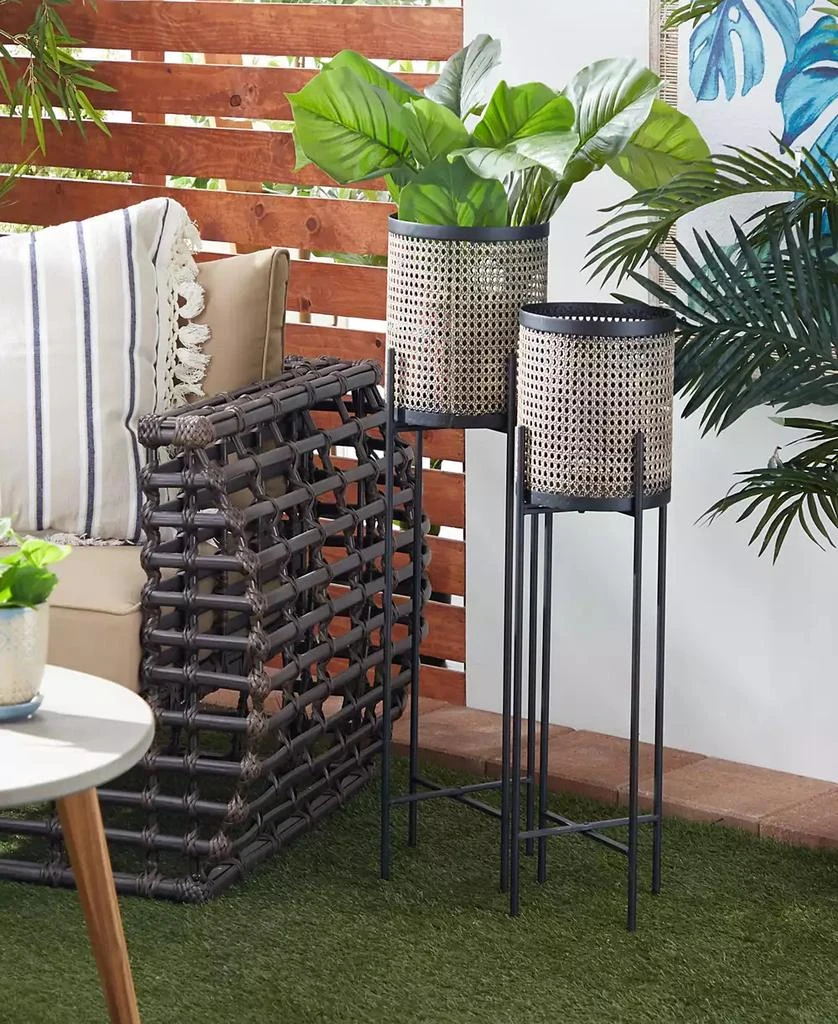 商品Rosemary Lane|Gold-Tone Metal Indoor Outdoor Planter with Removable Stand Set of 2,价格¥1157,第5张图片详细描述
