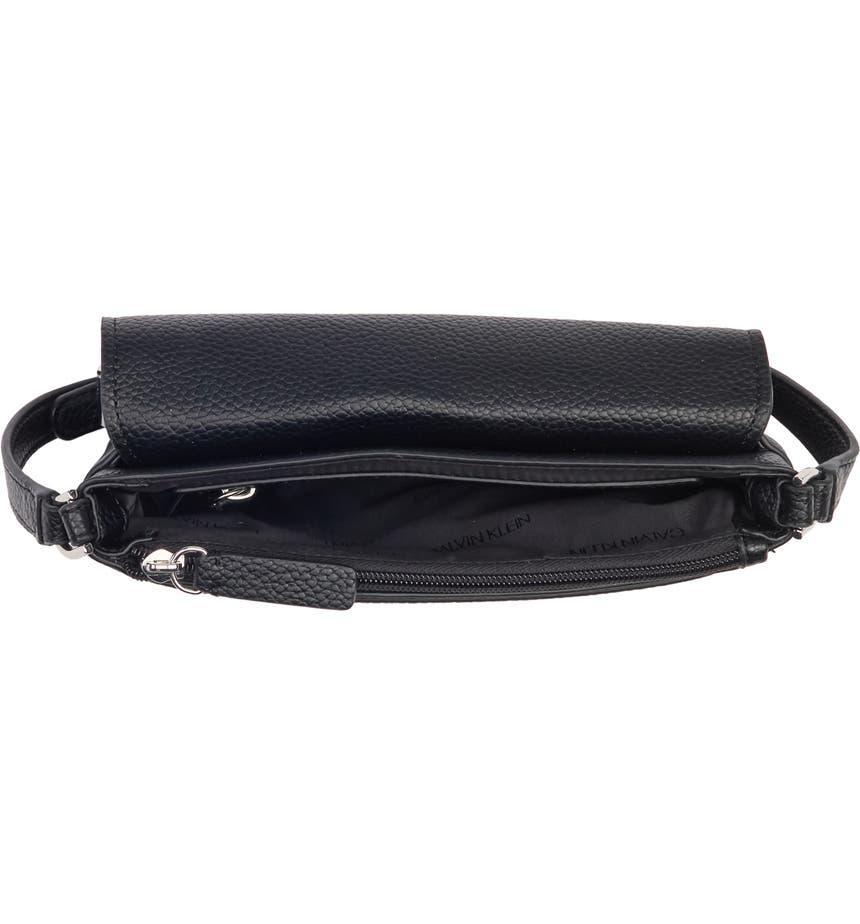 商品Calvin Klein|Foldover Flap Crossbody Bag,价格¥368,第6张图片详细描述