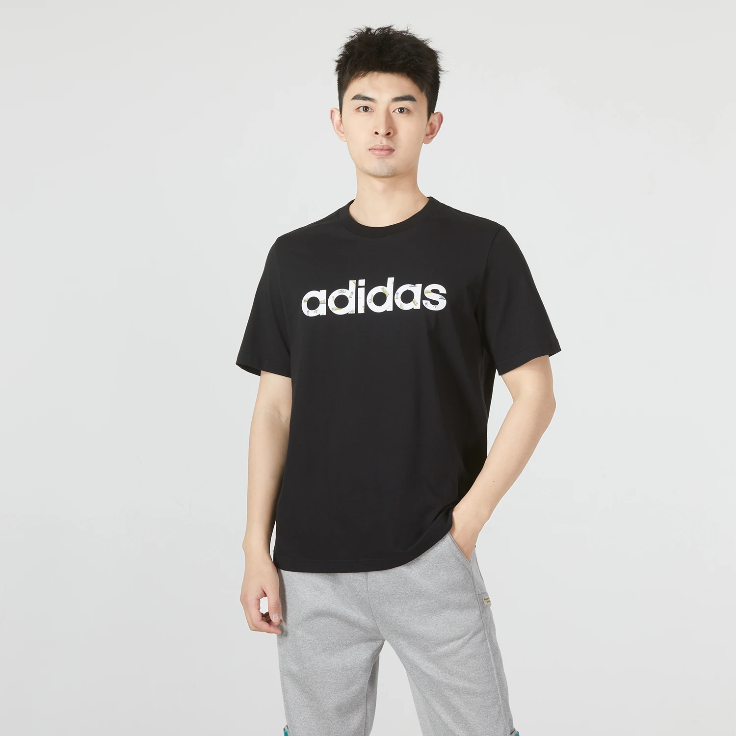 商品[国内直发] Adidas|M CE GR TEE 2男士运动休闲短袖T恤,价格¥110,第1张图片