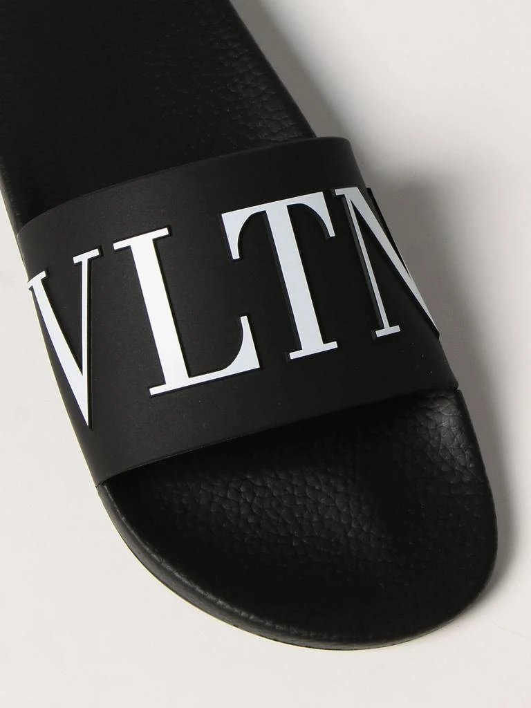 商品Valentino|Valentino Garavani rubber sandals with VLTN logo,价格¥2407,第4张图片详细描述