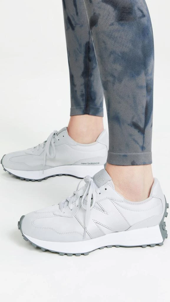 商品New Balance|New Balance 327 经典运动鞋,价格¥668,第3张图片详细描述