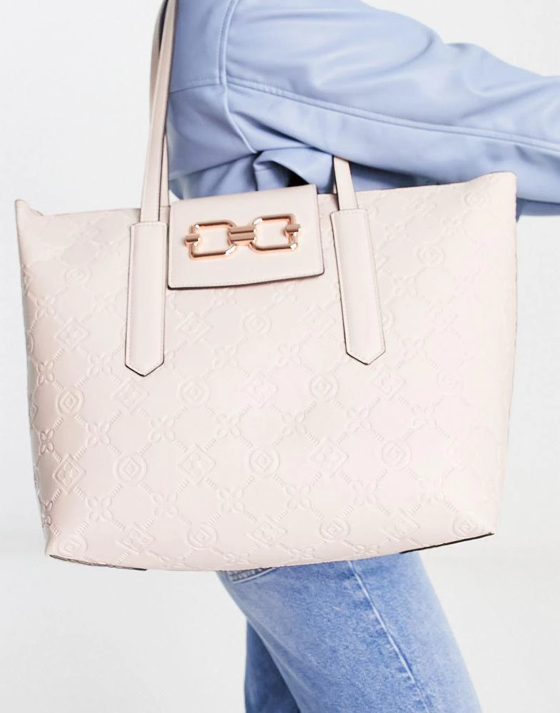 商品ALDO|ALDO Iconitote tote bag with logo deboss in blush,价格¥386,第2张图片详细描述