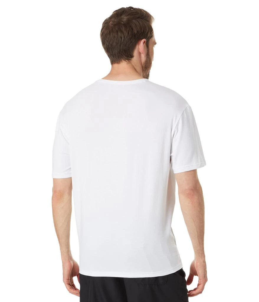 商品Calvin Klein|Pride This Is Love Short Sleeve Crew Neck,价格¥212,第2张图片详细描述
