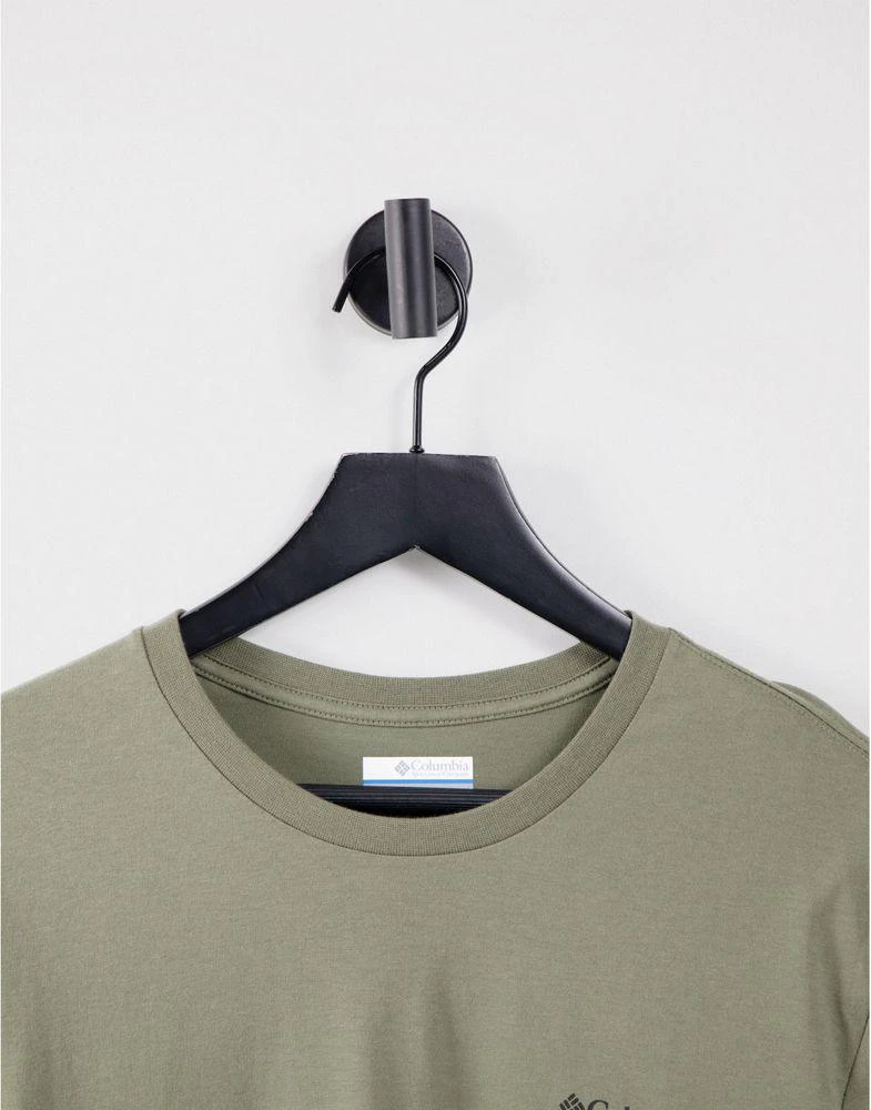 商品Columbia|Columbia Cades Cove long sleeve back print t-shirt in green Exclusive at ASOS,价格¥164,第4张图片详细描述