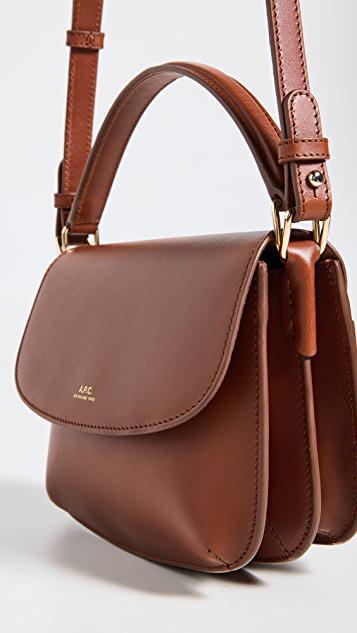 商品A.P.C.|Sac Sarah Shoulder A Strap Mini Bag,价格¥4002,第6张图片详细描述