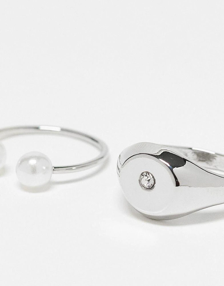 商品FADED FUTURE|Faded Future pack of 2 rings with crystal and pearl in silver,价格¥80,第4张图片详细描述
