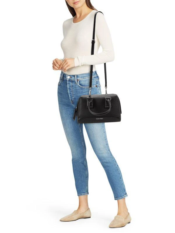 商品Calvin Klein|Jett Logo Satchel,价格¥593,第2张图片详细描述