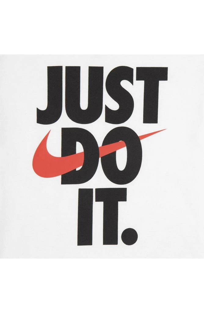 商品NIKE|Kids' Just Do It Graphic T-Shirt & Joggers Set,价格¥152,第3张图片详细描述