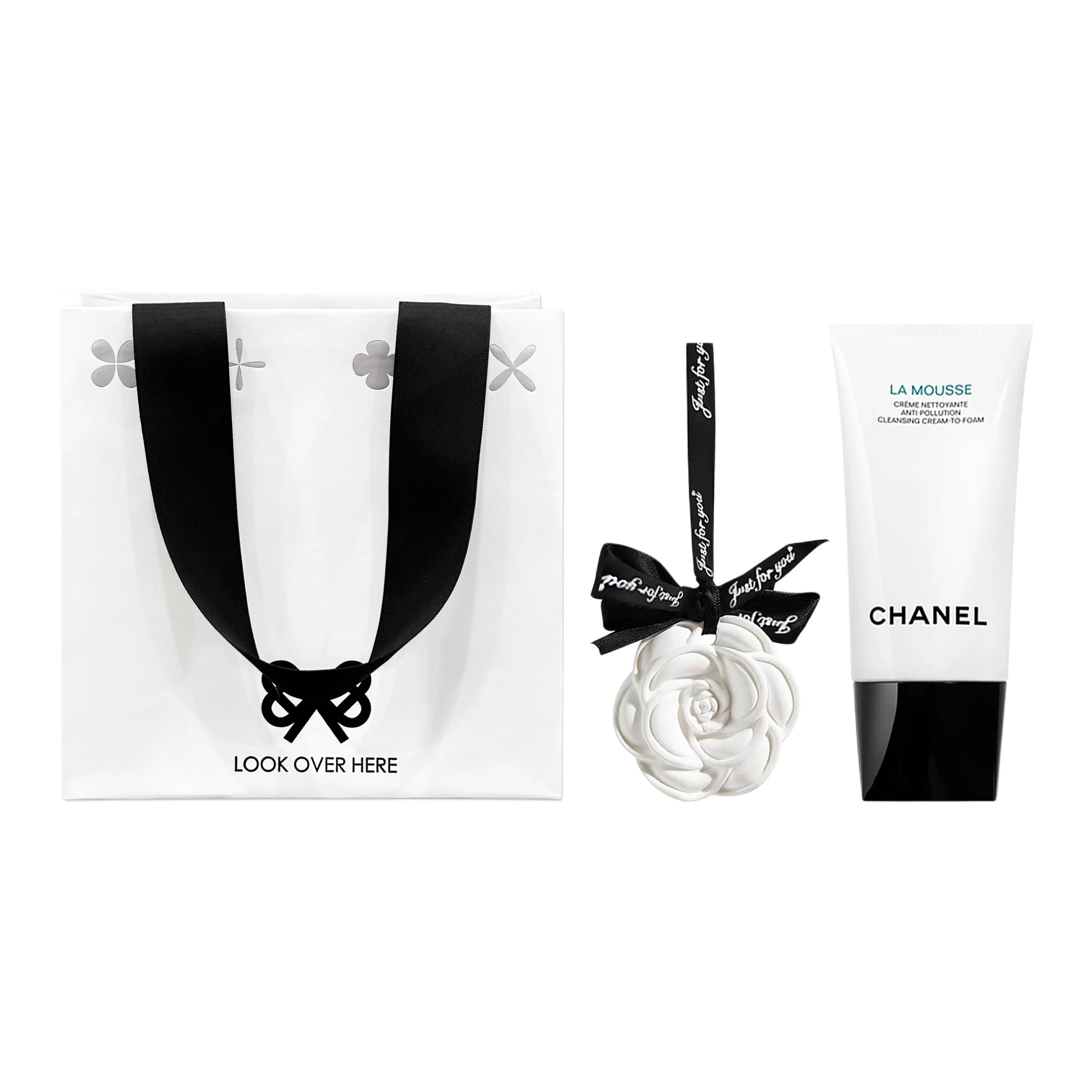 商品[国内直发] Chanel|香奈儿 山茶花 柔和净肤泡沫洁面乳 清洁 150ml+香薰+轻奢礼盒（礼盒装）,价格¥575,第1张图片