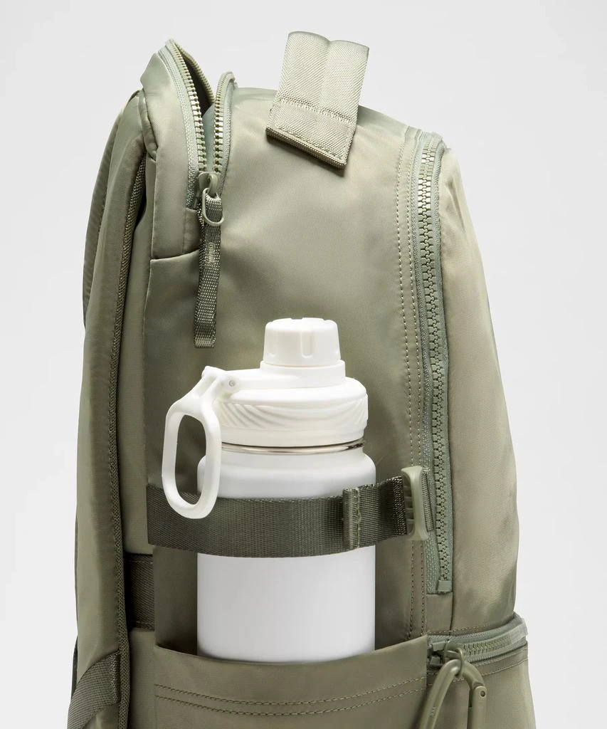 商品Lululemon|New Crew Backpack 22L *Updated,价格¥432,第4张图片详细描述