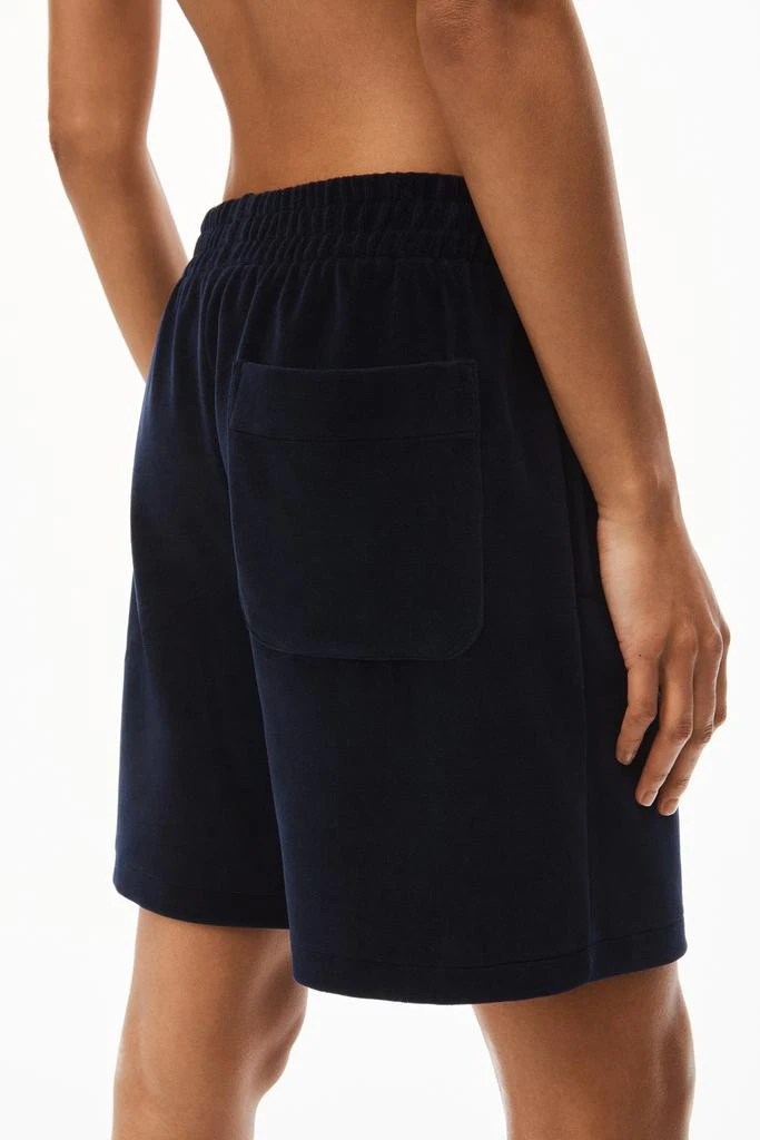 HOTFIX LOGO SWEATSHORT IN VELOUR 商品
