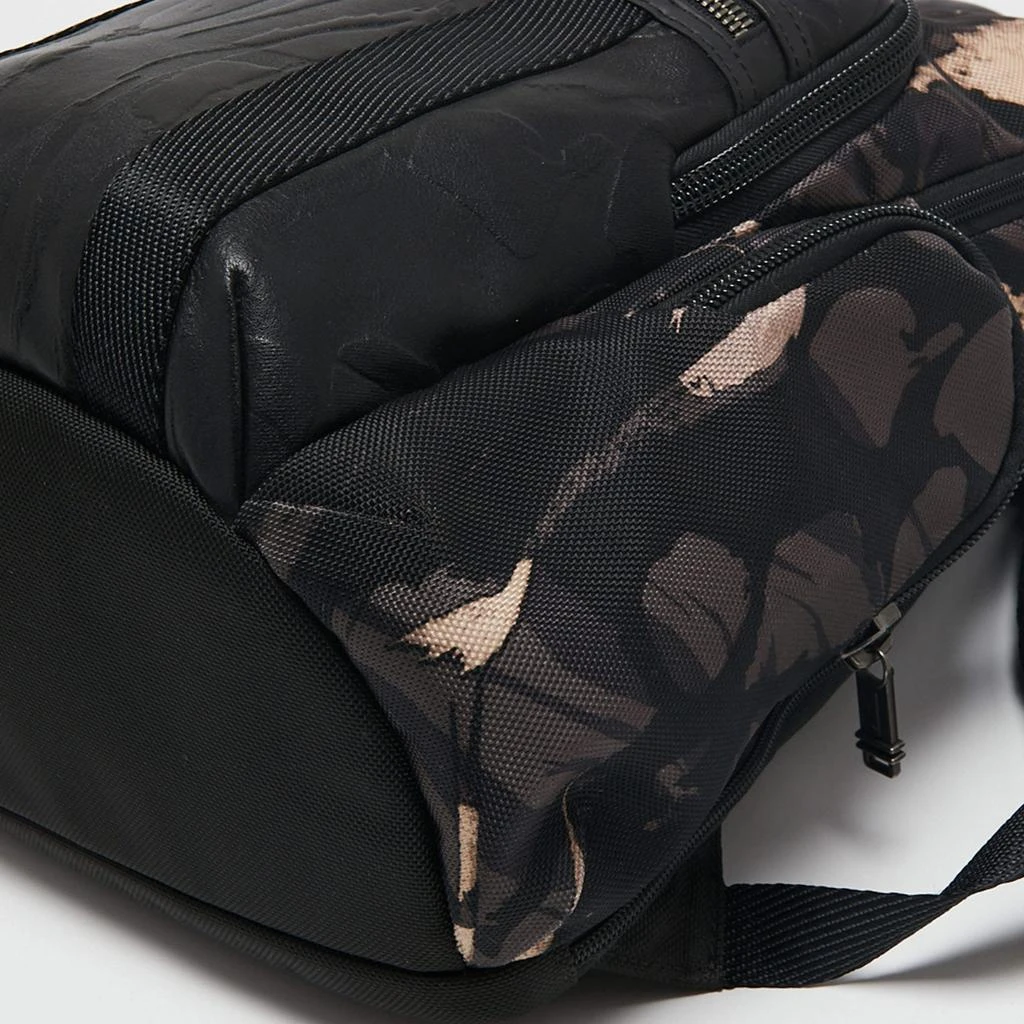 Tumi Multicolor Camo Print Nylon and Synthetic Leather Nellis Backpack 商品