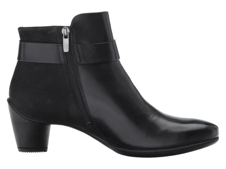 Sculptured 45 Buckle Boot 商品
