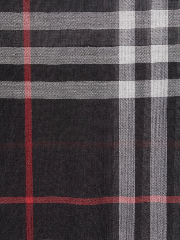 商品Burberry|BURBERRY - Giant Check Wool And Silk Blend Scarf,价格¥2717,第3张图片详细描述