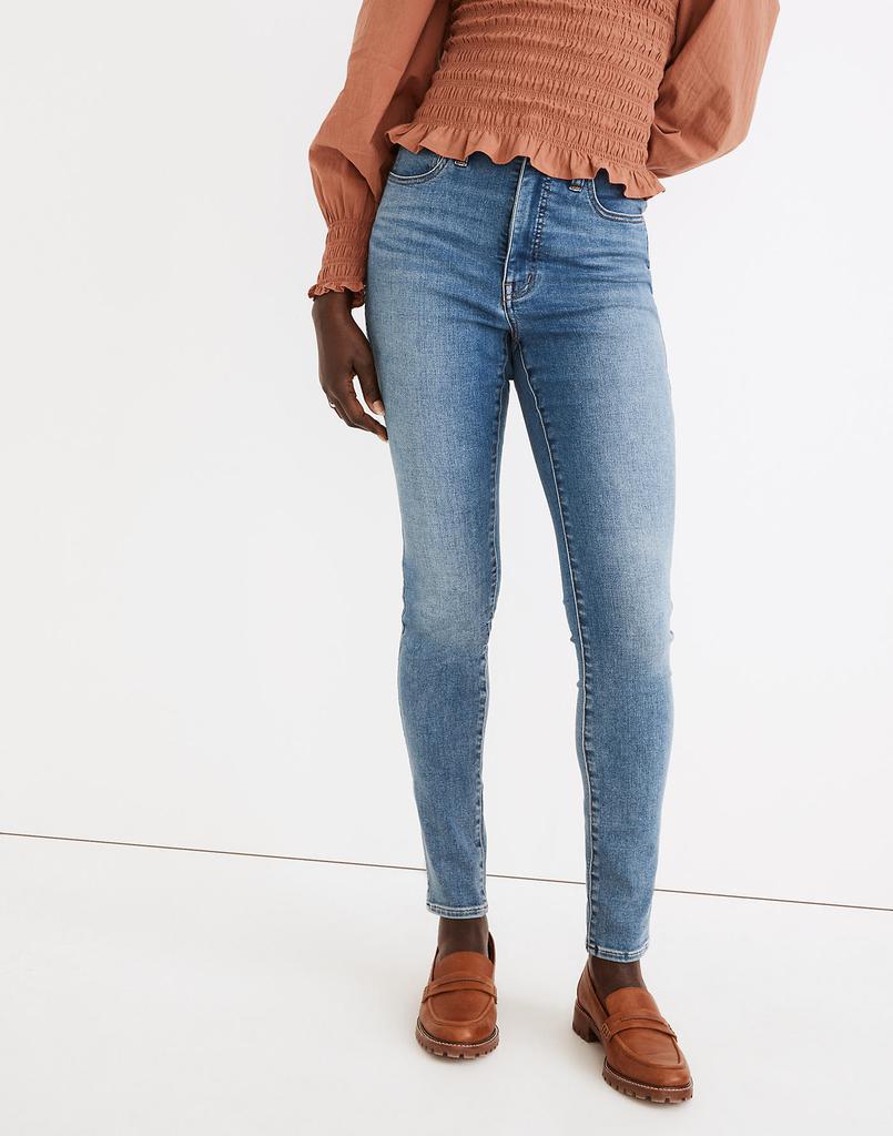 商品Madewell|Tall Curvy Roadtripper Authentic Skinny Jeans in Vinton Wash,价格¥481,第6张图片详细描述