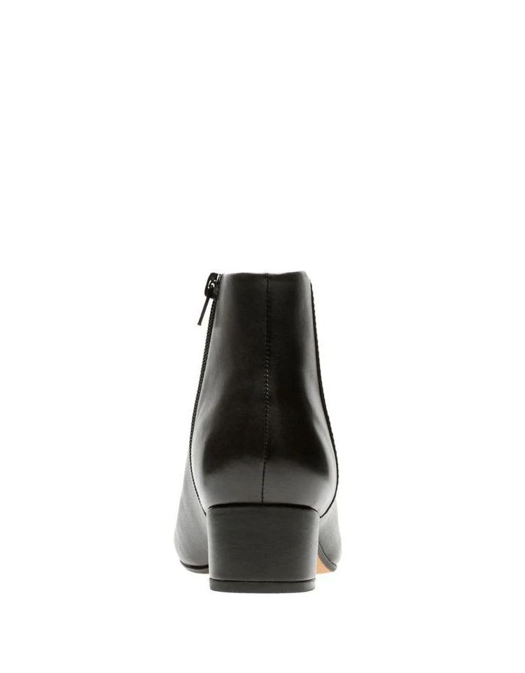 商品Clarks|Chartlilac 矮跟踝靴,价格¥902,第3张图片详细描述