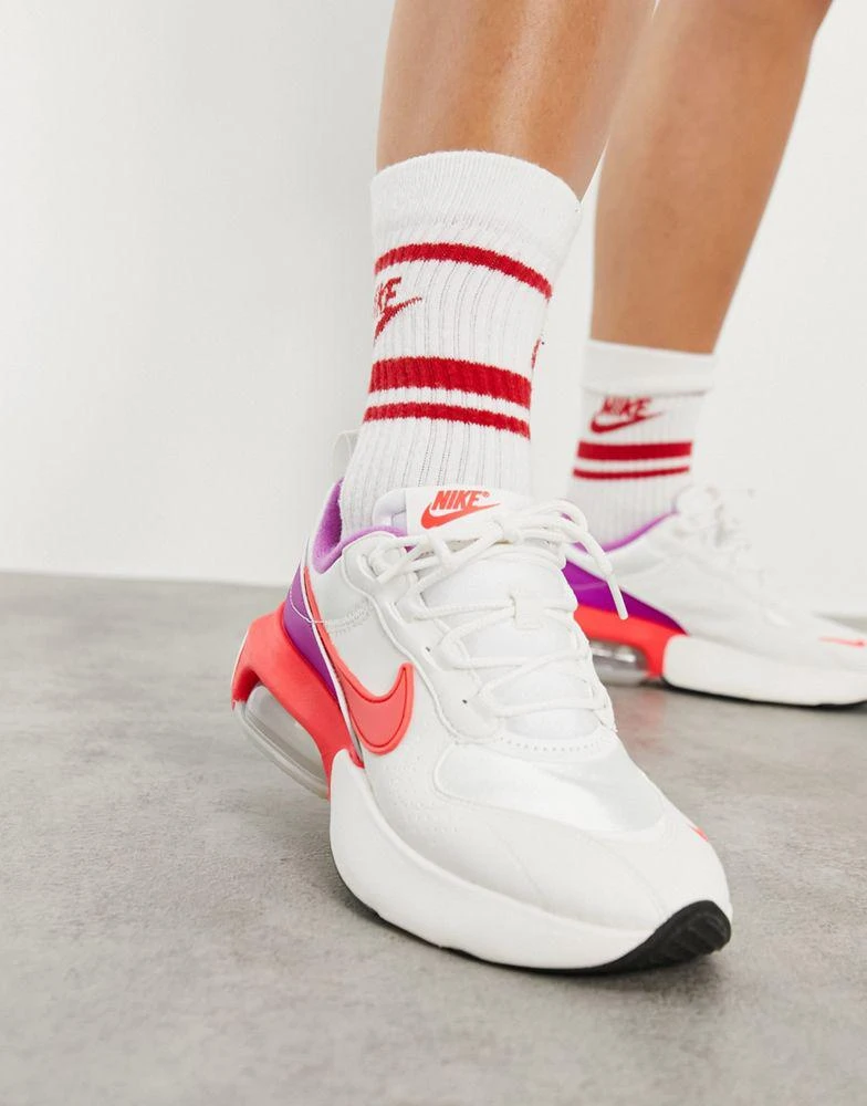 商品NIKE|Nike Air Max Verona Trainers in white,价格¥518,第3张图片详细描述