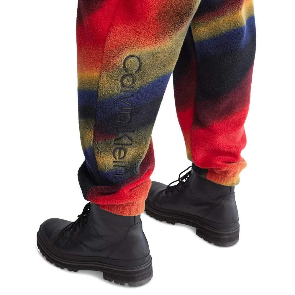 商品Calvin Klein|Men's Relaxed-Fit Printed Sherpa Joggers,价格¥257,第3张图片详细描述