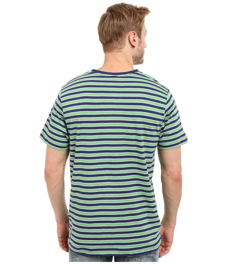 商品U.S. POLO ASSN.|Candy Striped V-Neck T-Shirt,价格¥219,第3张图片详细描述