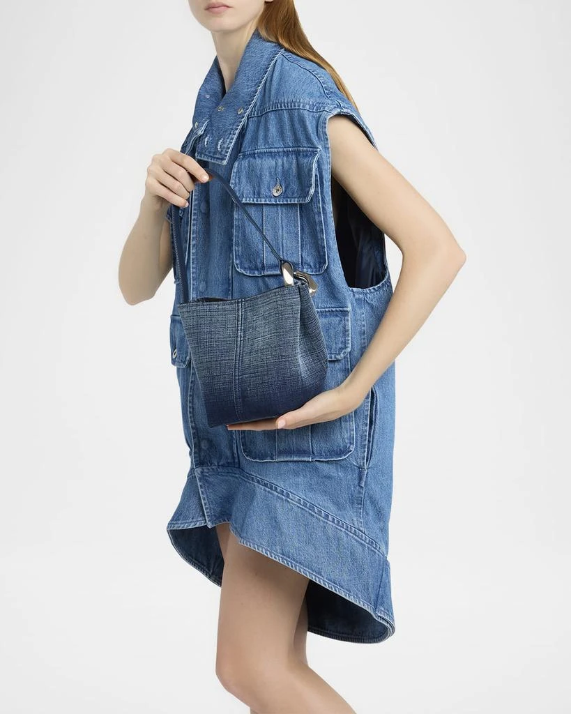 商品JW Anderson|Corner Small Acid Wash Denim Bucket Bag,价格¥5075,第2张图片详细描述