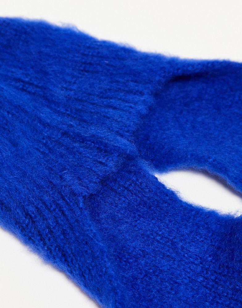 COLLUSION Unisex fluffy beanie in blue商品第3张图片规格展示