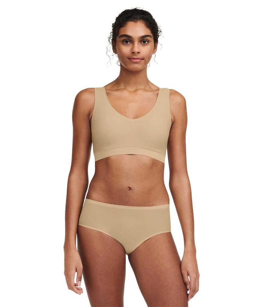 商品Chantelle|Softstretch Padded V-neck Bra Top,价格¥506,第1张图片