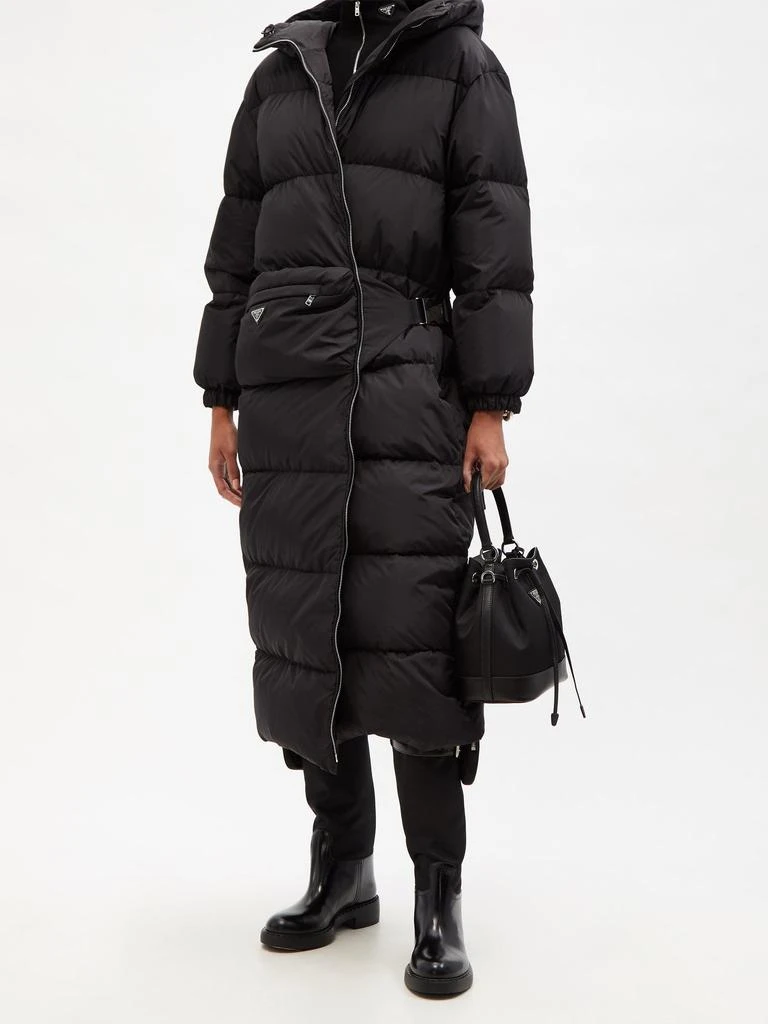 商品Prada|Hooded asymmetric recycled-fibre down coat,价格¥18850,第2张图片详细描述