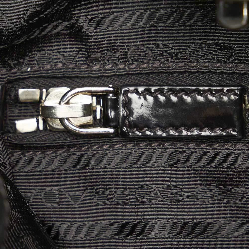 Prada Black Tessuto Shoulder Bag 商品