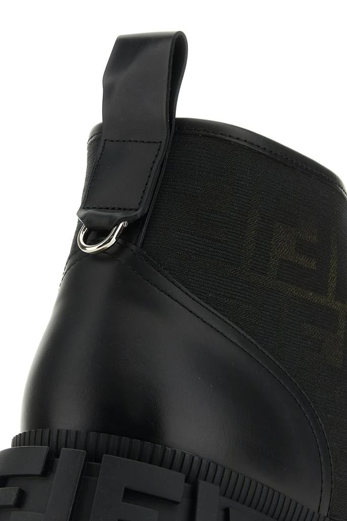 商品Fendi|Two-tone leather and fabric ankle boots,价格¥8127,第3张图片详细描述