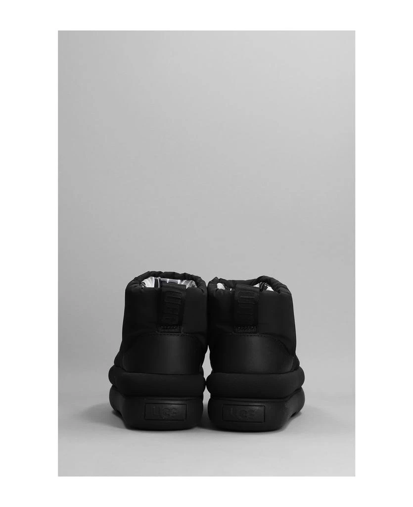 商品UGG|Classic Maxi Mini Low Heels Ankle Boots In Black Synthetic Fibers,价格¥1747,第4张图片详细描述