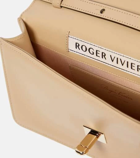 商品Roger Vivier|Viv' Choc Mini leather shoulder bag,价格¥16833,第3张图片详细描述