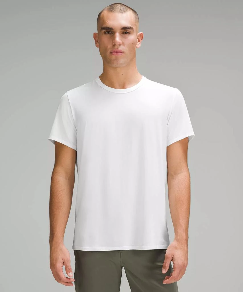 商品Lululemon|lululemon Fundamental T-Shirt,价格¥412,第3张图片详细描述