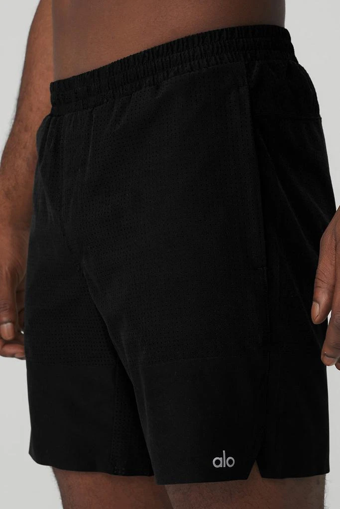 商品Alo|7" Traction Short - Black,价格¥735,第4张图片详细描述