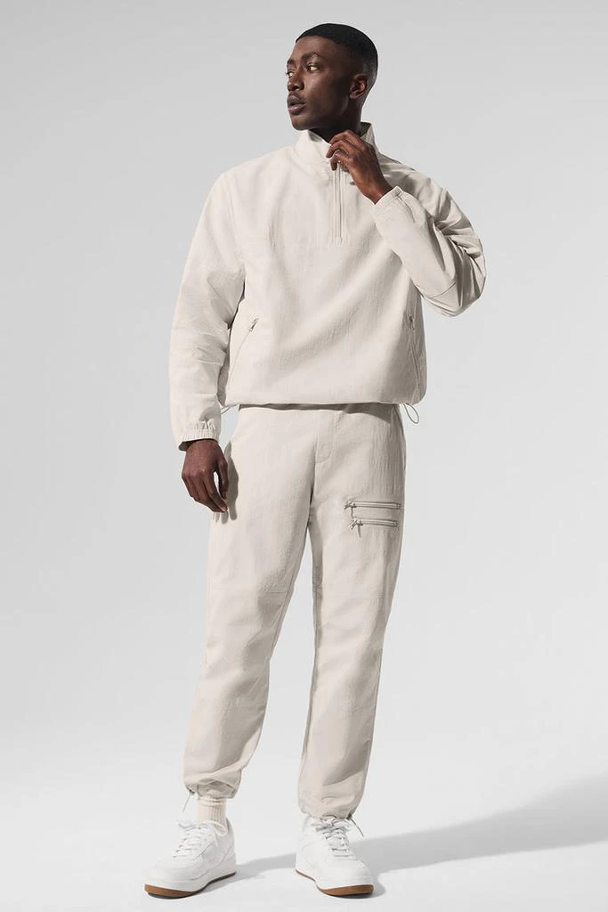 商品Alo|Takeaway Track Pant - Bone,价格¥908,第4张图片详细描述