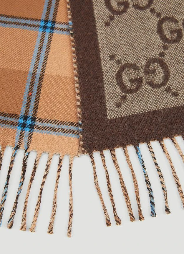 商品Gucci|GG Reversible Check Scarf in Brown,价格¥4260,第3张图片详细描述