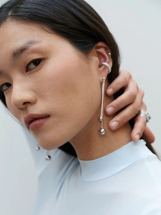 商品HYEON.K|Crystal Fringe 2 Earring,价格¥1851,第1张图片