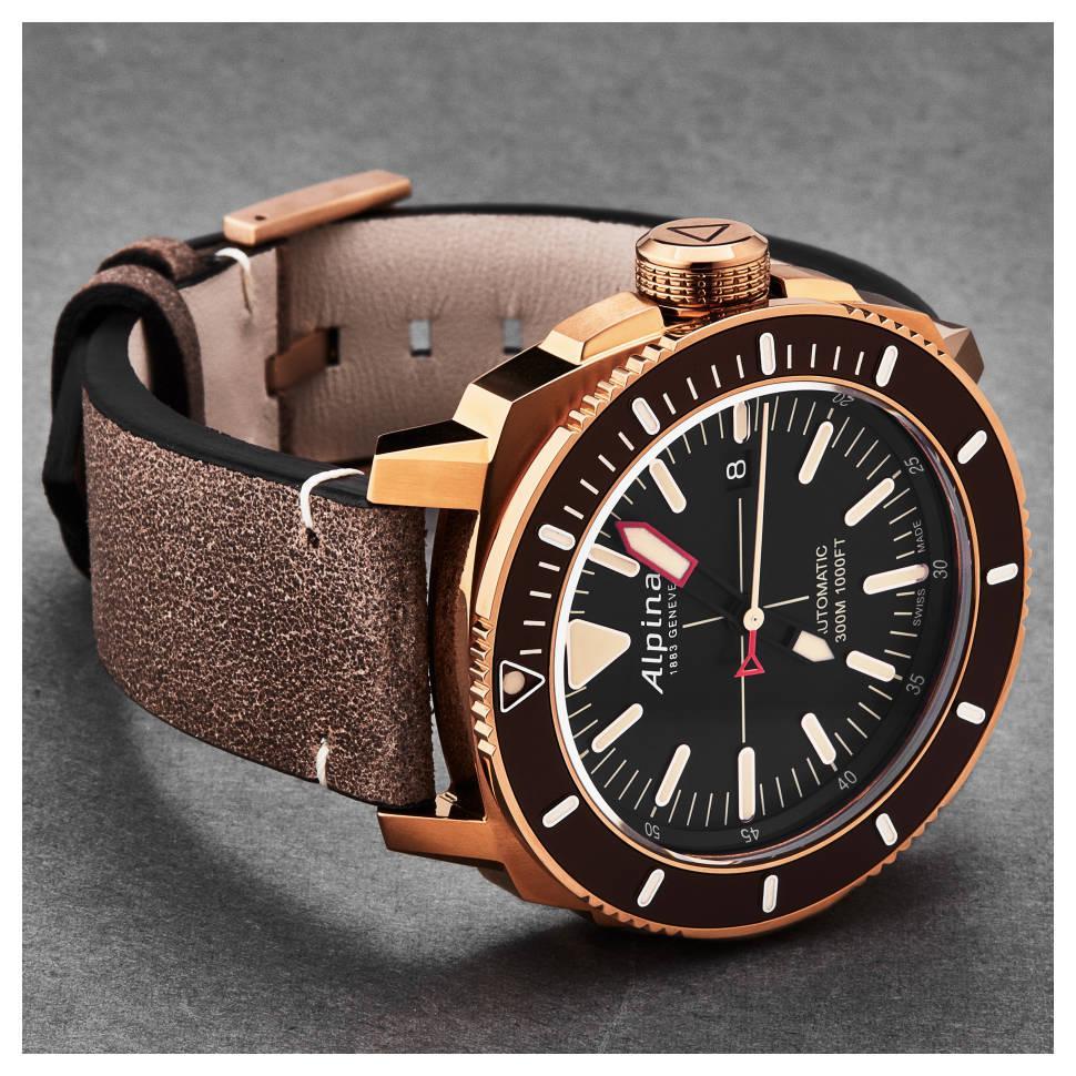 商品Alpina|Alpina Seastrong Diver   手表,价格¥6357,第4张图片详细描述