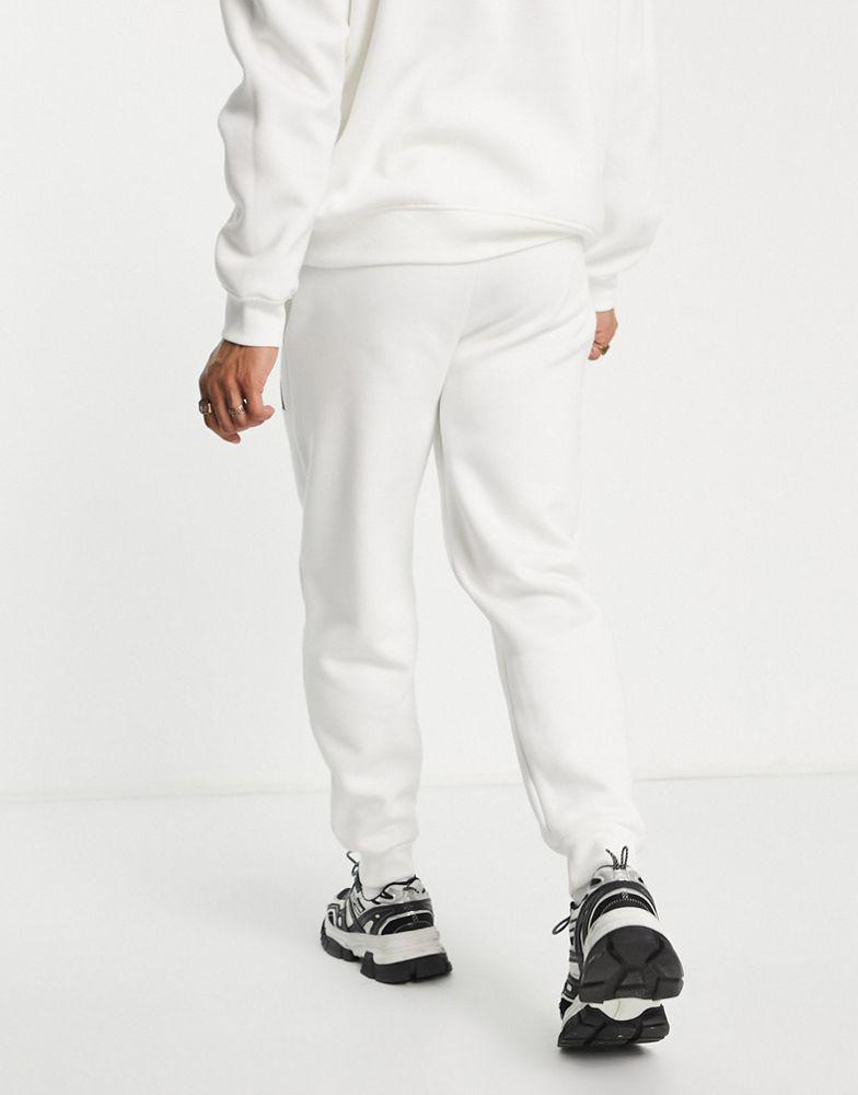 商品Fila|Fila heritage jogger in off white,价格¥212,第4张图片详细描述