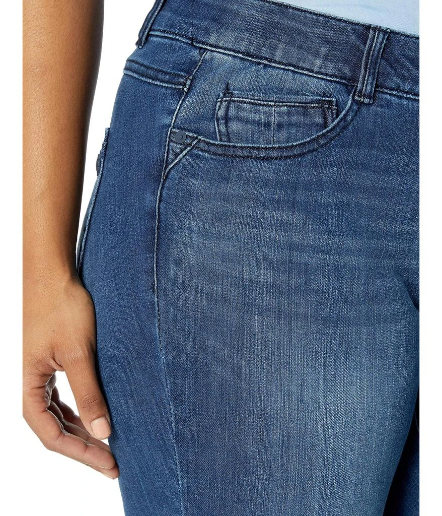 商品Democracy|Women's Plus Size Ab Solution Itty Bitty Boot Jean,价格¥425,第4张图片详细描述