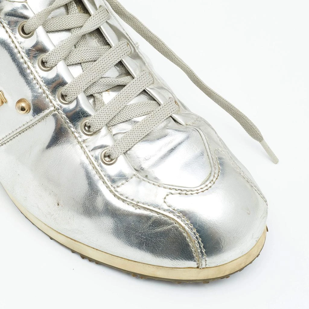 Fendi Metallic Silver Patent Leather Low Top Sneakers Size 38 商品