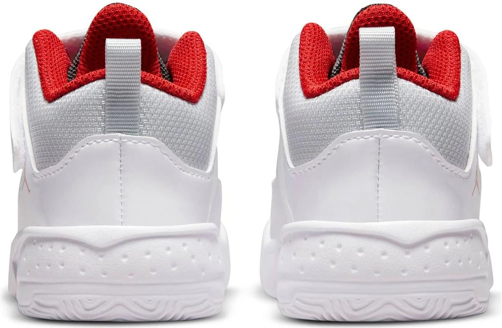 商品Jordan|Jordan Toddler Max Aura 3 Basketball Shoes,价格¥410,第4张图片详细描述