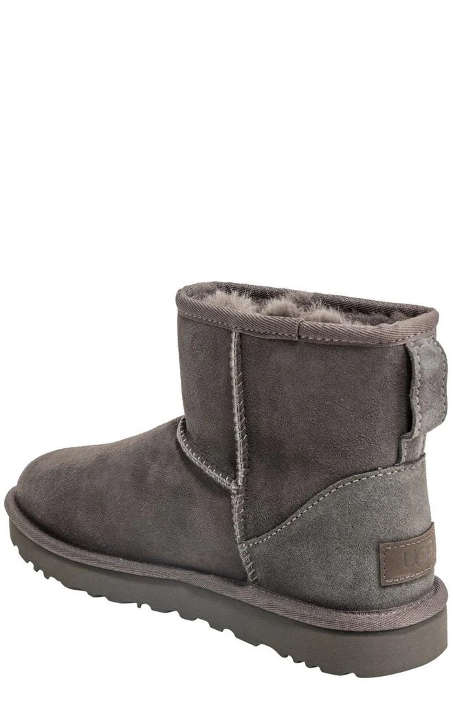 商品UGG|UGG Classic Mini II Ankle Boots,价格¥2128,第3张图片详细描述