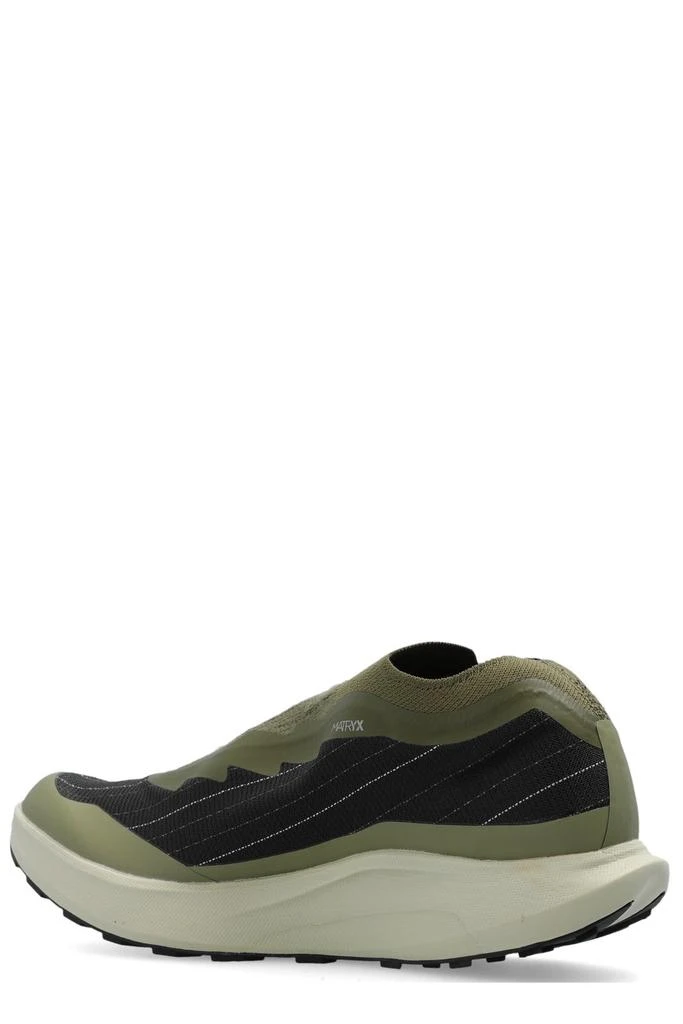 商品Salomon|Salomon Pulsar Reflective Advanced Slip-On Sneakers,价格¥777,第3张图片详细描述