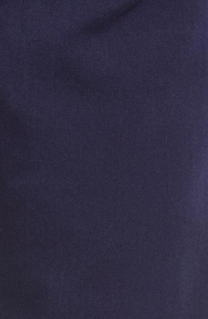 Federal Slim Straight Leg Jeans 商品