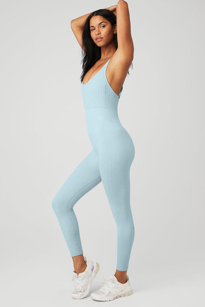 商品Alo|Semi-Sheer Seamless Cable Knit Onesie - Chalk Blue,价格¥884,第3张图片详细描述